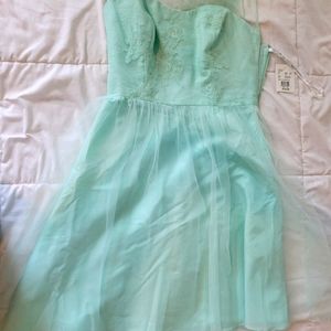 David's Bridal bridesmaid mint dress